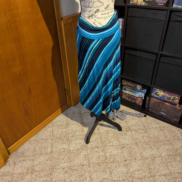 Size M Joe Fresh Blue Midi Asymmetrical A-Line Skirt - Picture 6 of 12